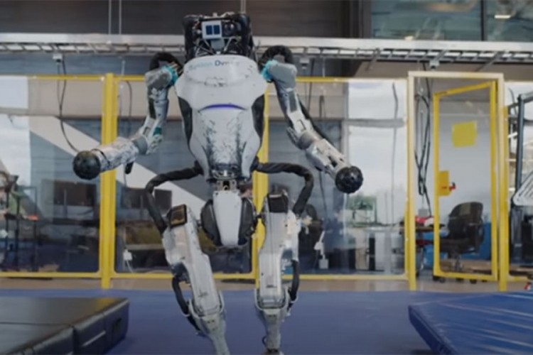 Roboti će “ukrasti” neka radna mjesta, ali će i stvoriti nova: Ovo su poslovi koji su najpogodniji za automatizaciju